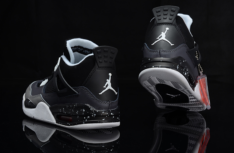 Air Jordan IV 4 Retro Mens Shoes Black Grey