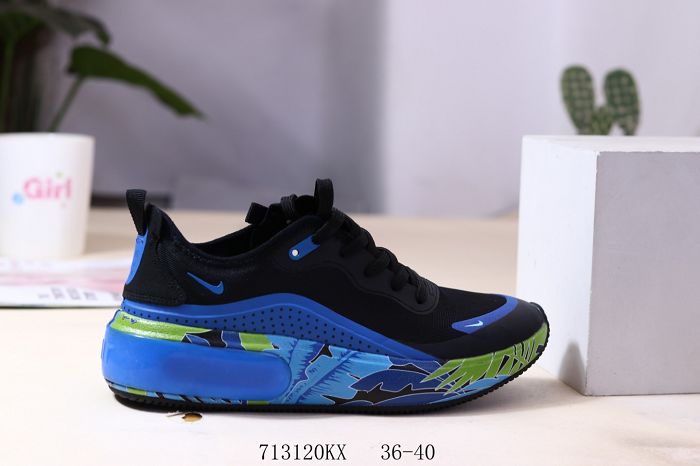 Women Nike Air Max Dia Sneakers 303